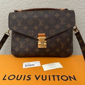 Louis Vuitton Pochette Metis